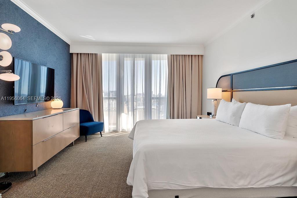 FONTAINEBLEAU II CONDO - Residential