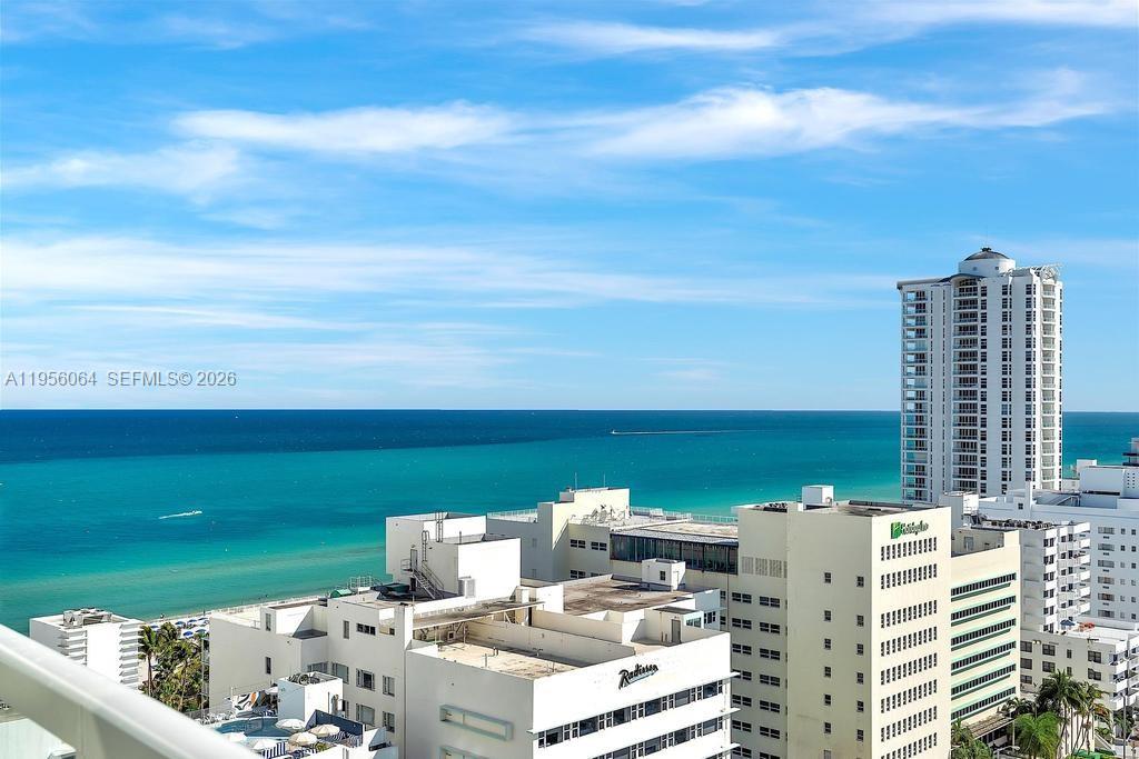 FONTAINEBLEAU II CONDO - Residential