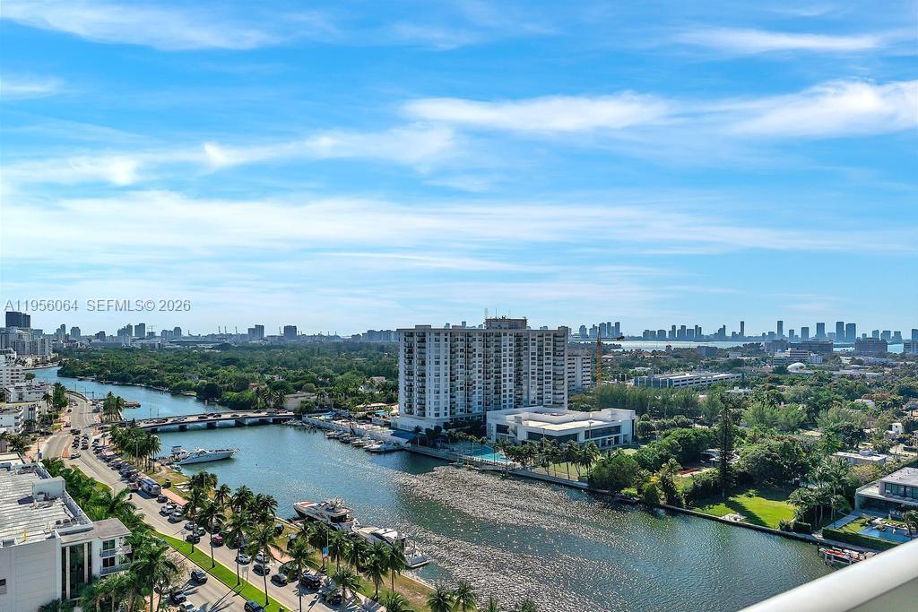 FONTAINEBLEAU II CONDO - Residential