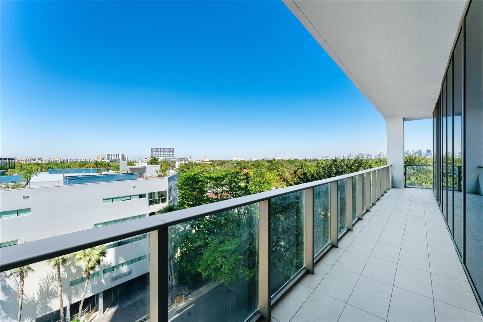 MR C TIGERTAIL TOWER - Residential Lease