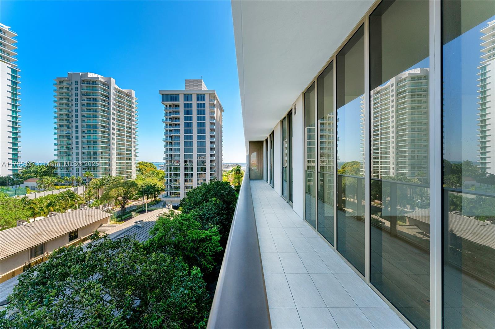 MR C TIGERTAIL TOWER - Residential Lease