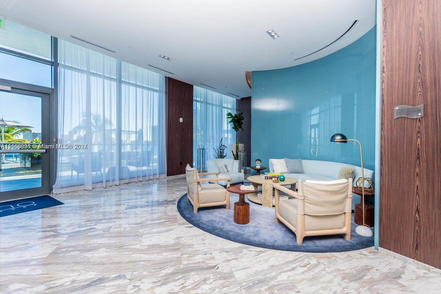 ECHO CONDO AVENTURA - Residential