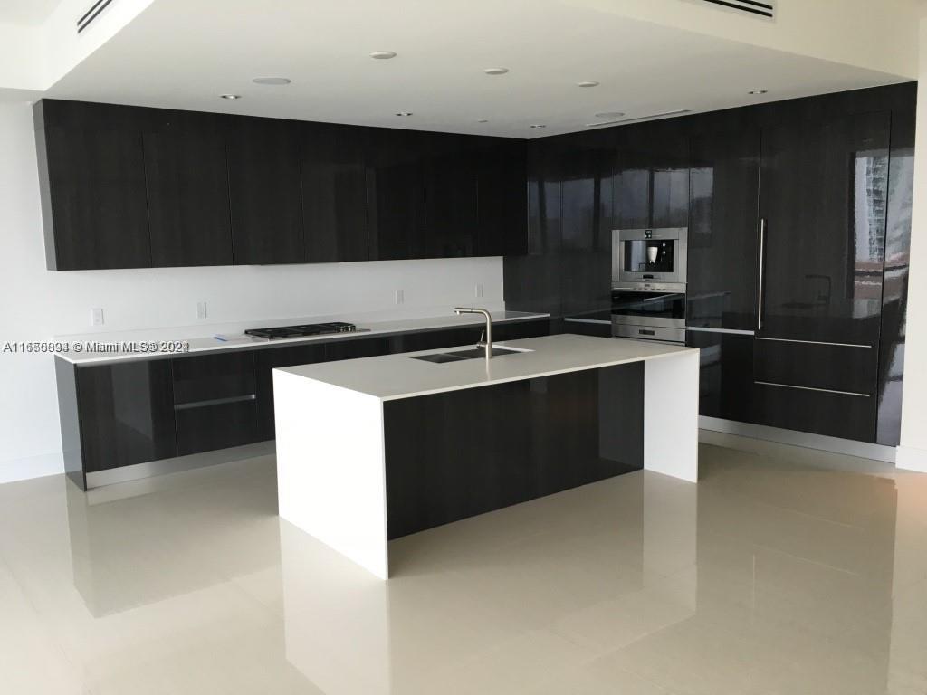 3300 NE 188 ST 610