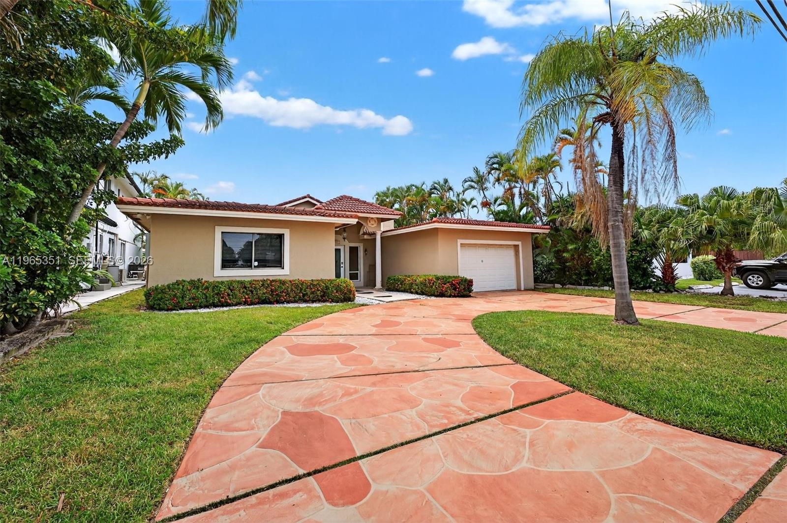 POMPANO BEACH PARK - Residential