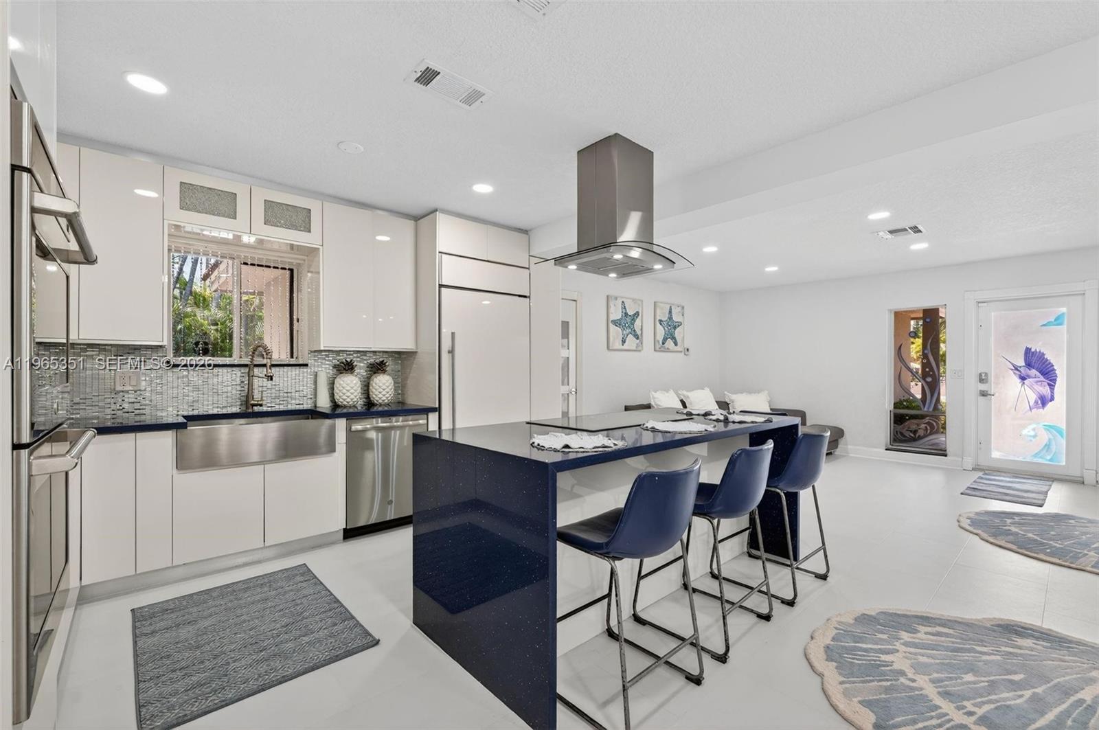 POMPANO BEACH PARK - Residential