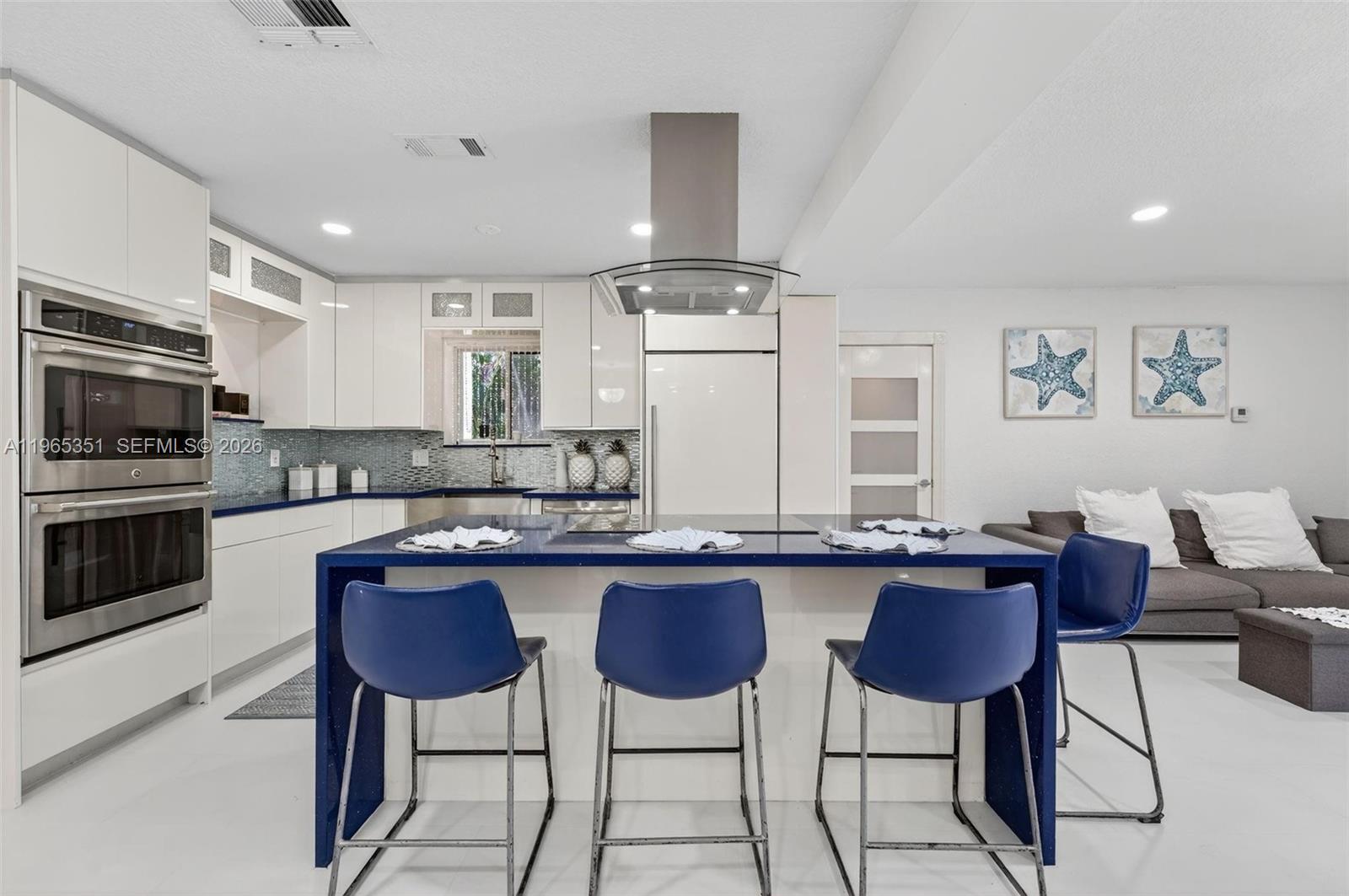 POMPANO BEACH PARK - Residential