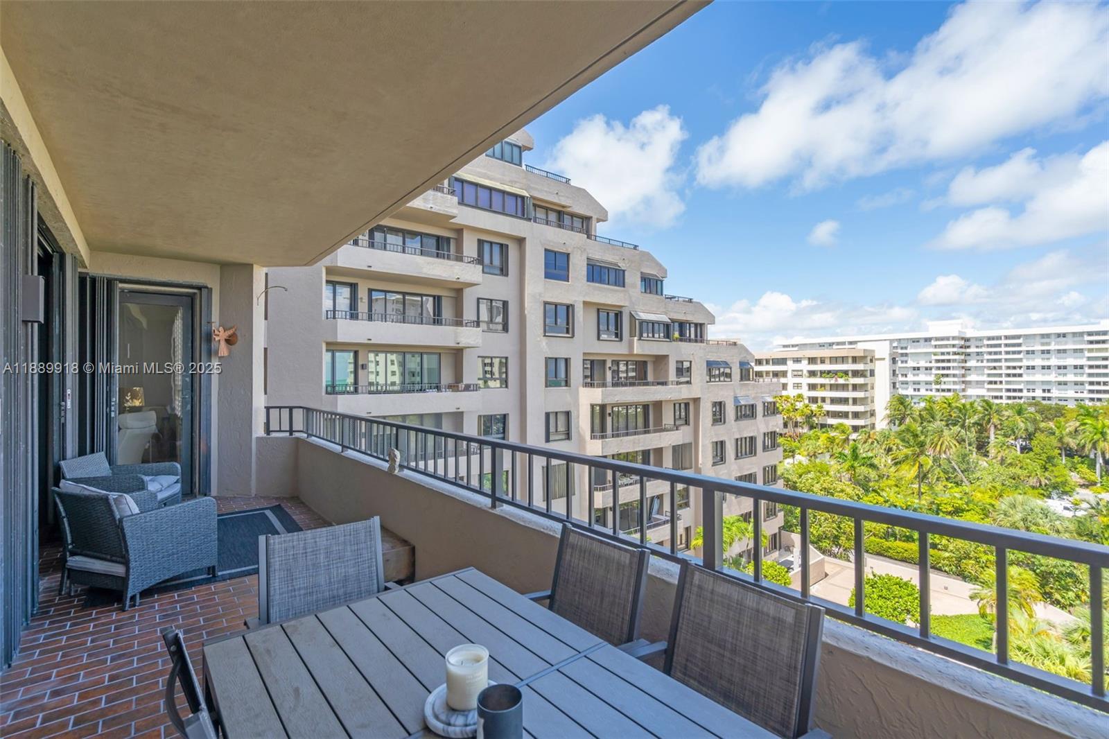 OCEANSOUND - Residential