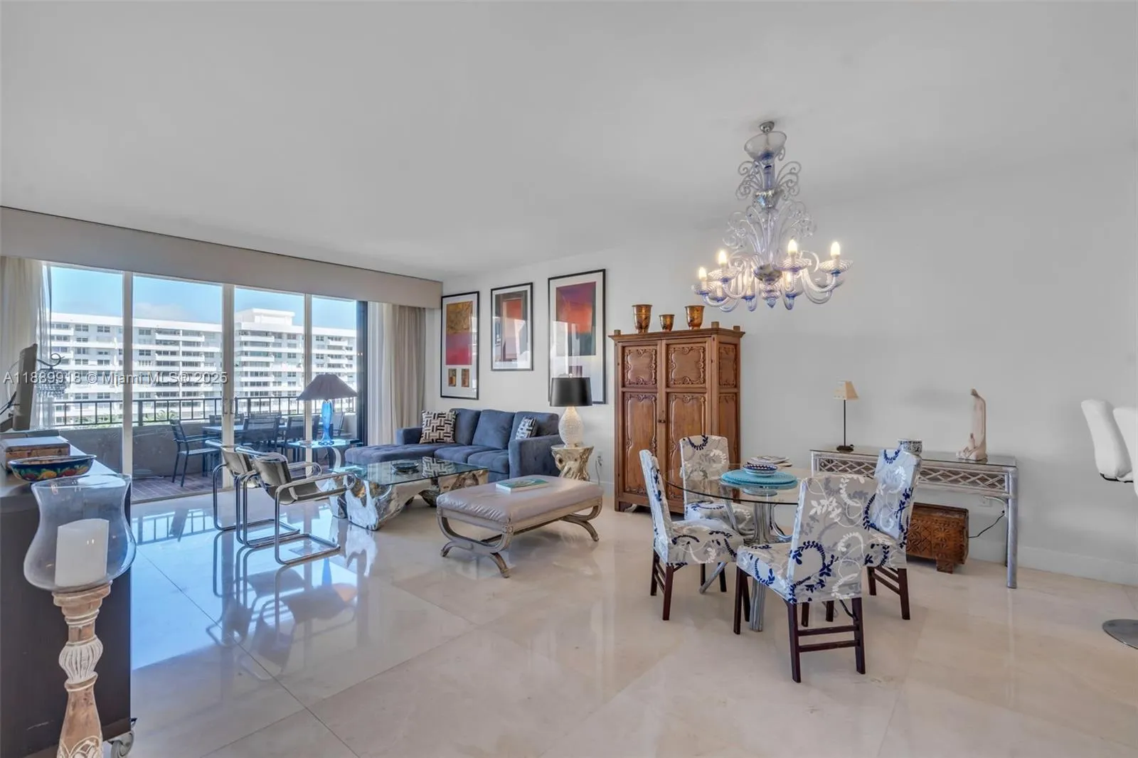 Key Biscayne, Florida 33149, United States, 2 Bedrooms Bedrooms, ,2 BathroomsBathrooms,Residential,Active,221434