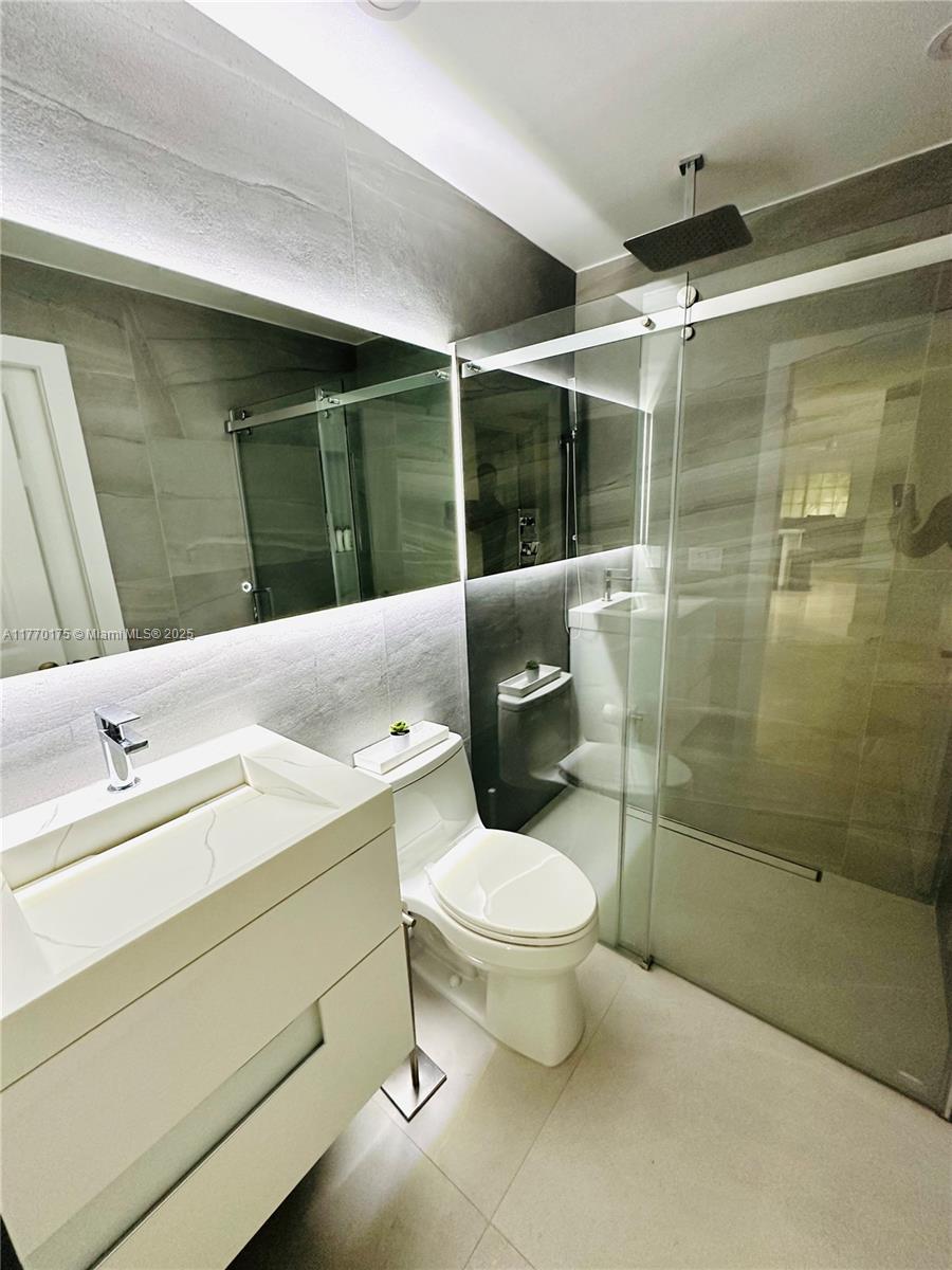 ASCOT VILLAS AT EAGLE TRA - Residential Lease