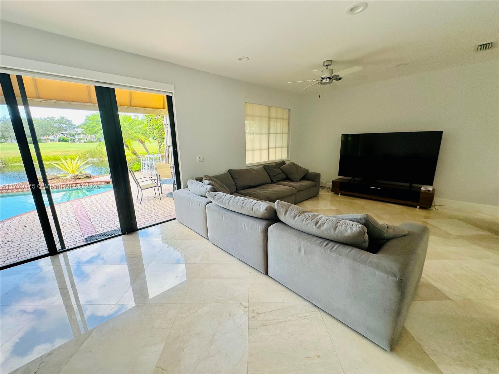 ASCOT VILLAS AT EAGLE TRA - Residential Lease