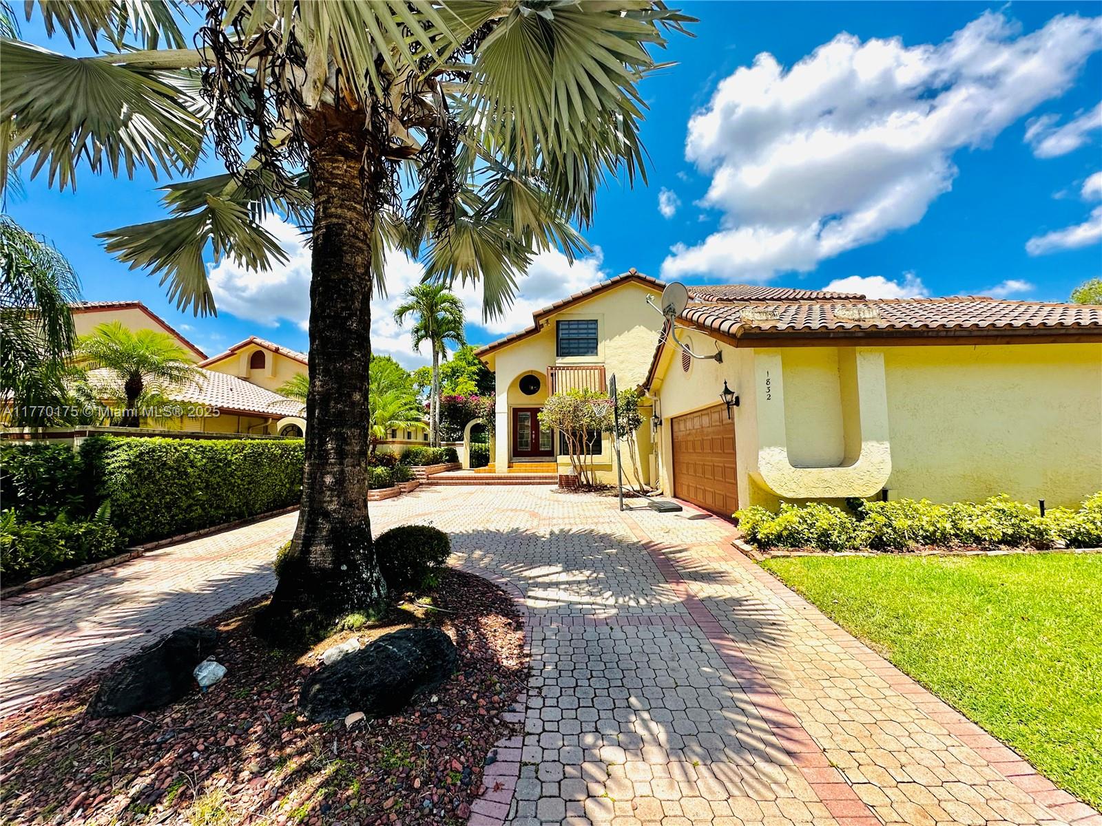 ASCOT VILLAS AT EAGLE TRA - Residential Lease