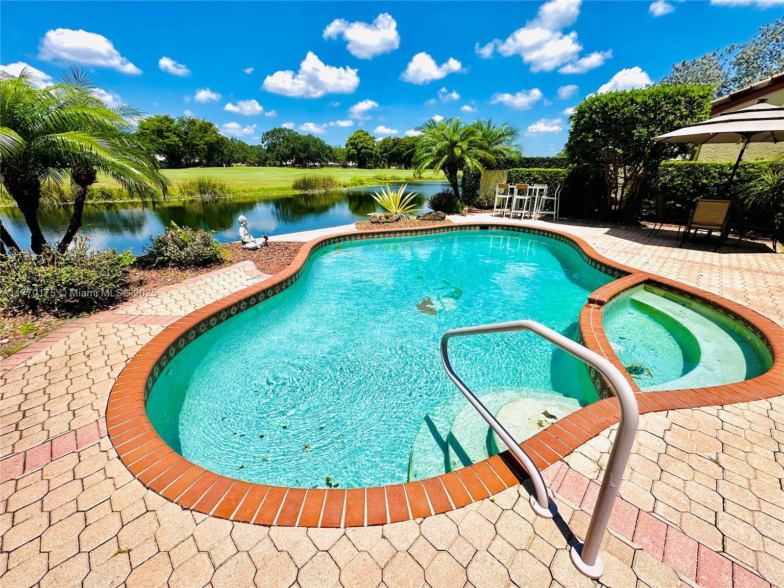 ASCOT VILLAS AT EAGLE TRA - Residential Lease