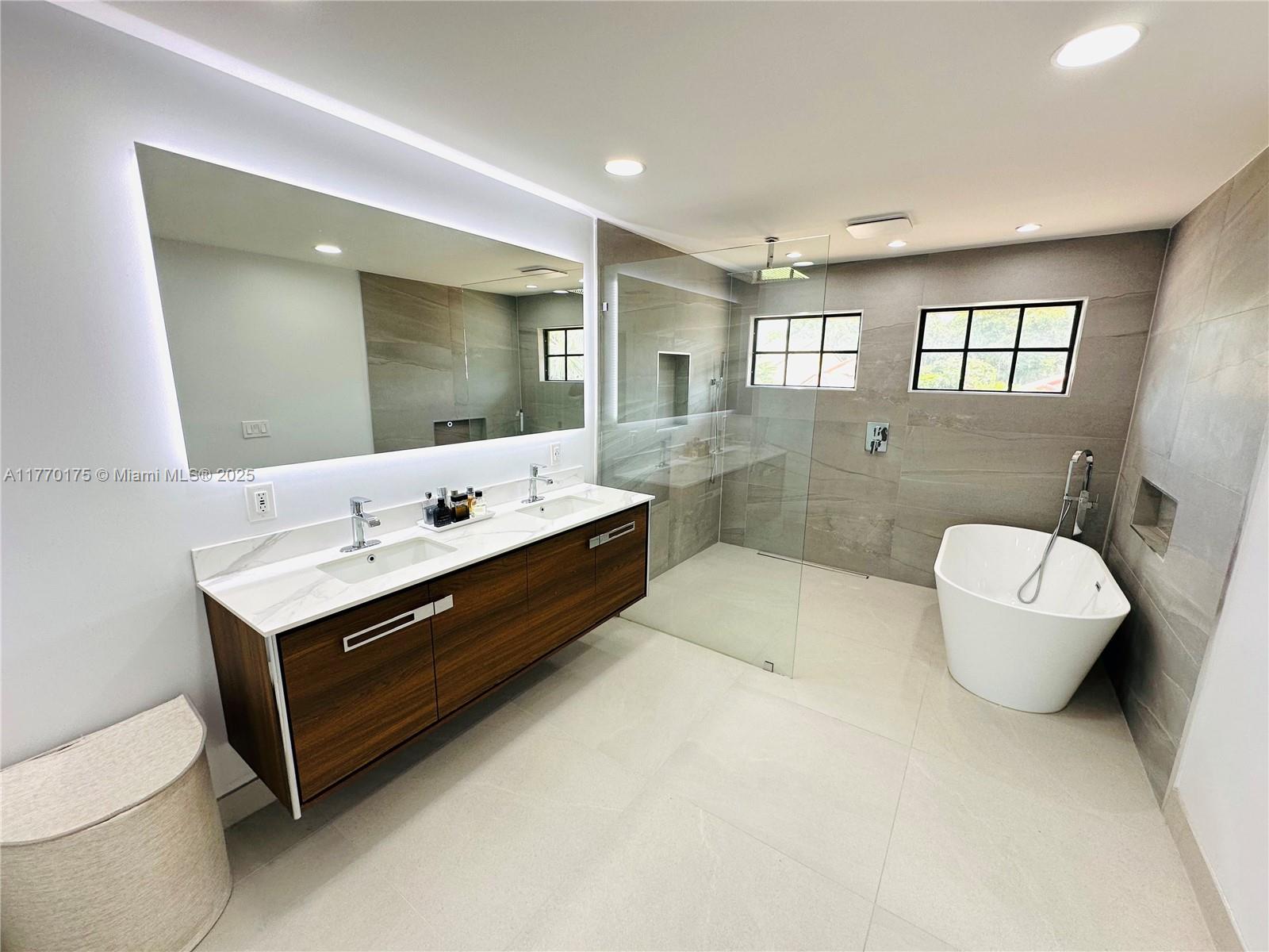 ASCOT VILLAS AT EAGLE TRA - Residential Lease