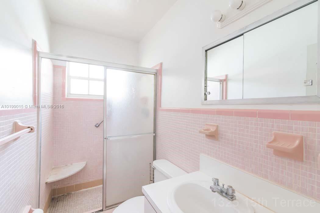 Alton Beach Bay Front Res - Residential Lease