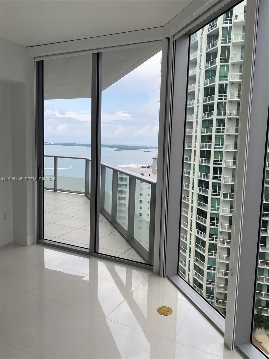 BRICKELLHOUSE CONDO - Residential