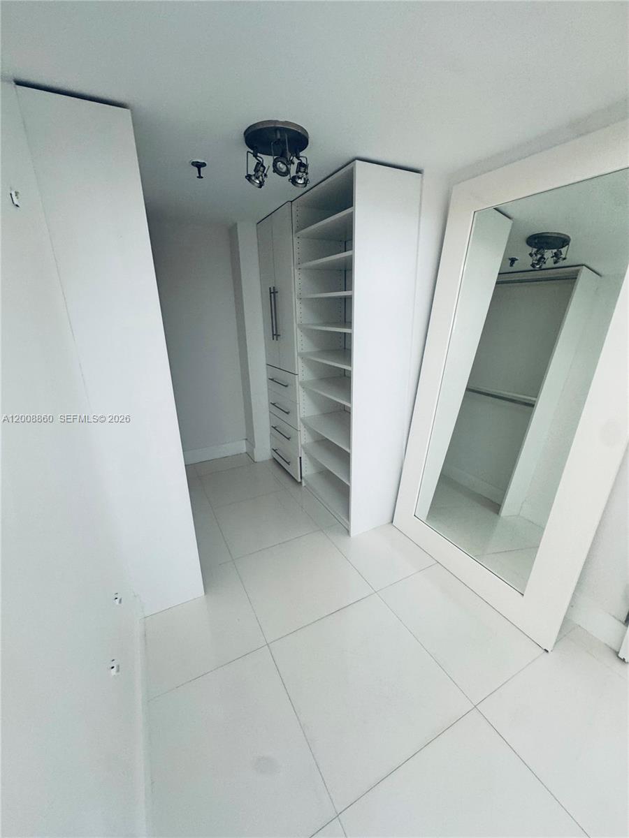 VENETIA CONDO - Residential Lease