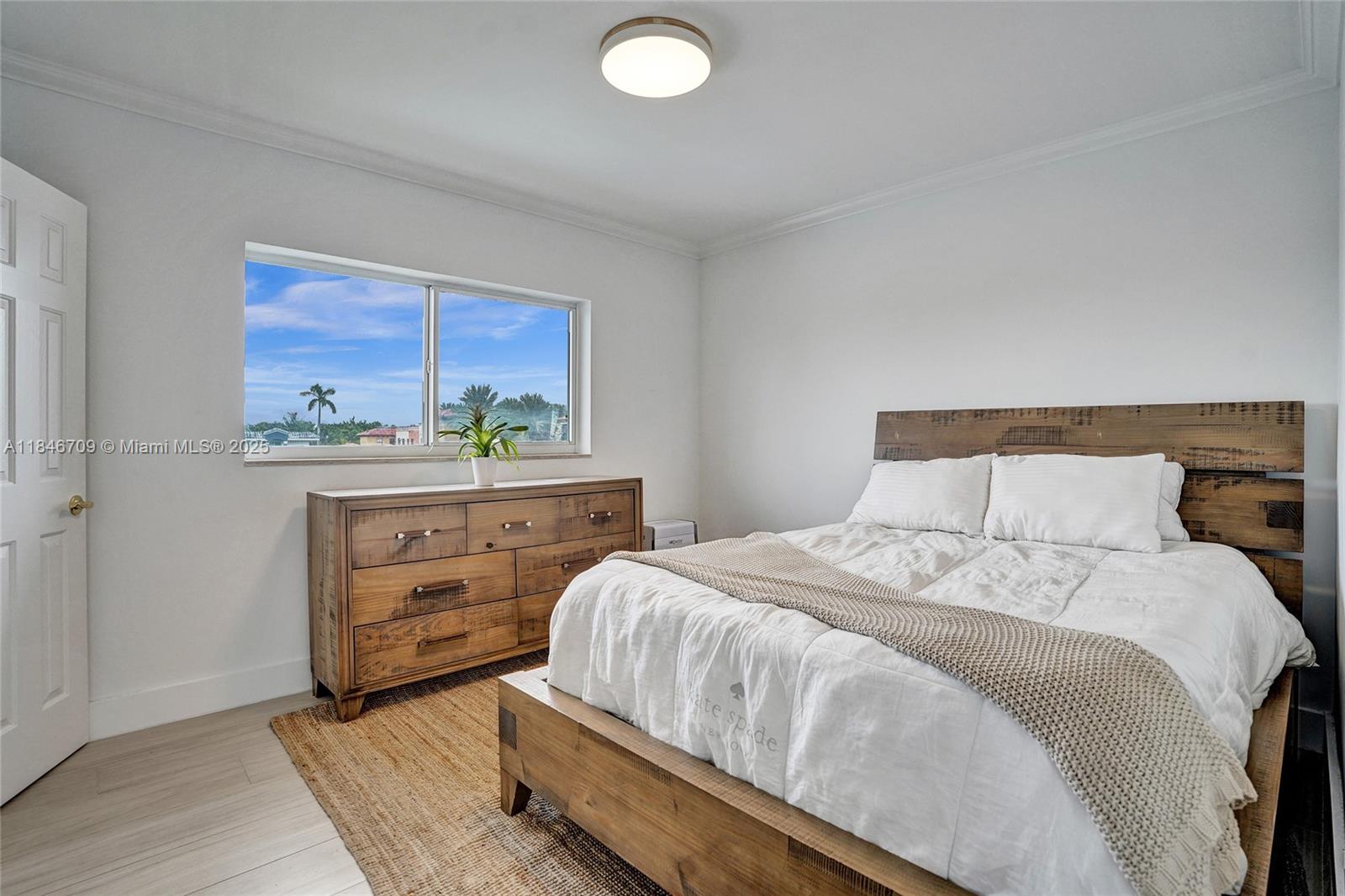 GULFSTREAM CONDO OF LAS O - Residential