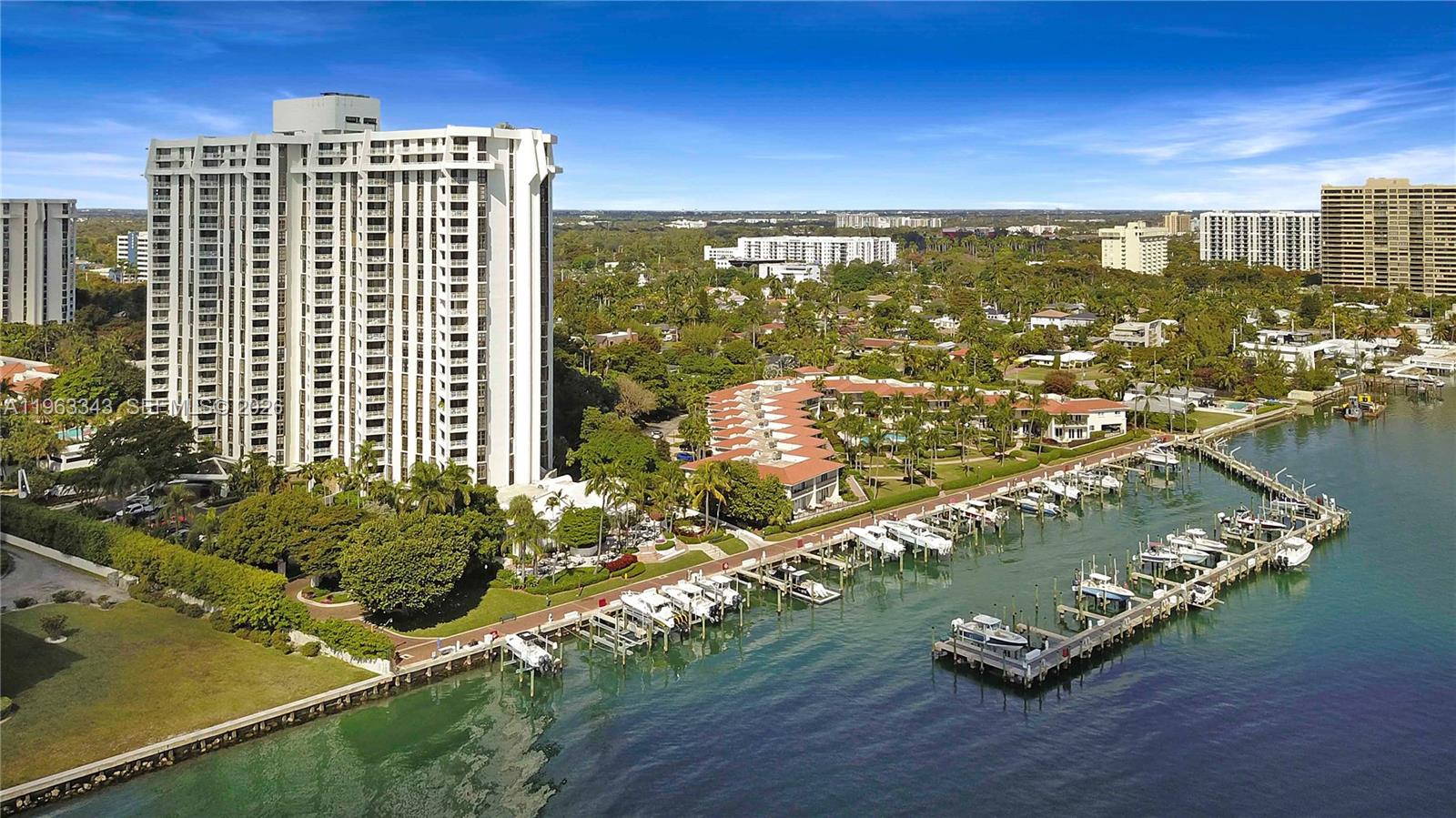 TOWERS OF QUAYSIDE CONDO - Residential