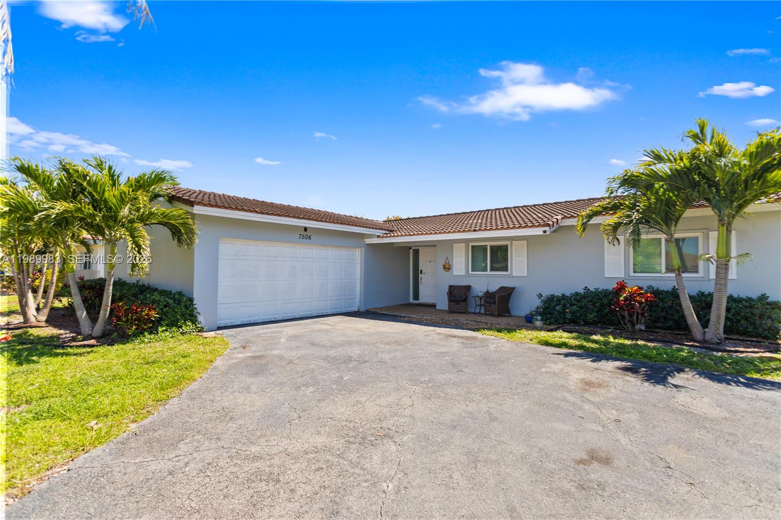 THE DELLS - Residential