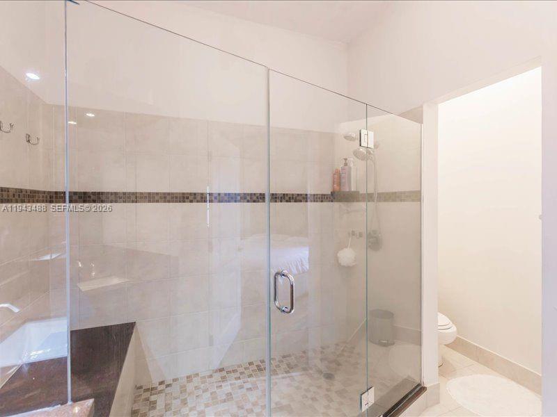 LAKES BY THE BAY SEC 8 - Residential