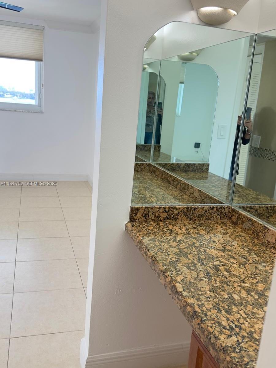 POINT EAST SEC III CONDO - Residential