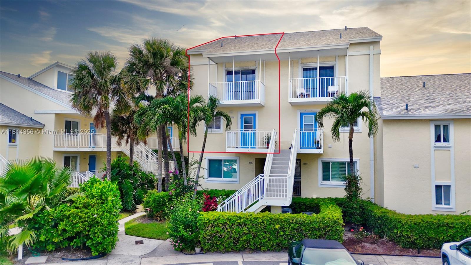 Property for Sale at 5558 Ne Gulfstream Way 5558, Hutchinson Island, St Lucie County, Florida - Bedrooms: 2 
Bathrooms: 3  - $499,000