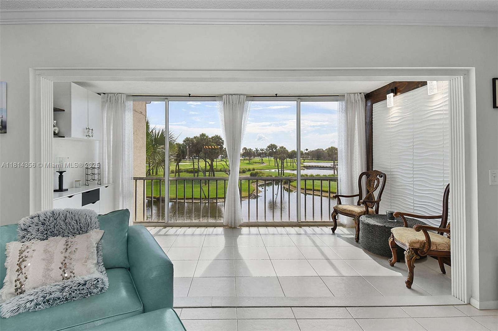 LAKESIDE CONDO - Residential