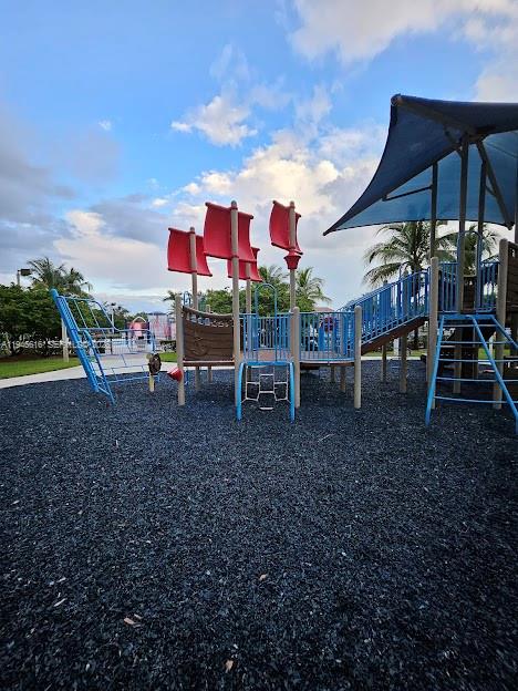 SILVER PALM EAST SEC TWO - Residential