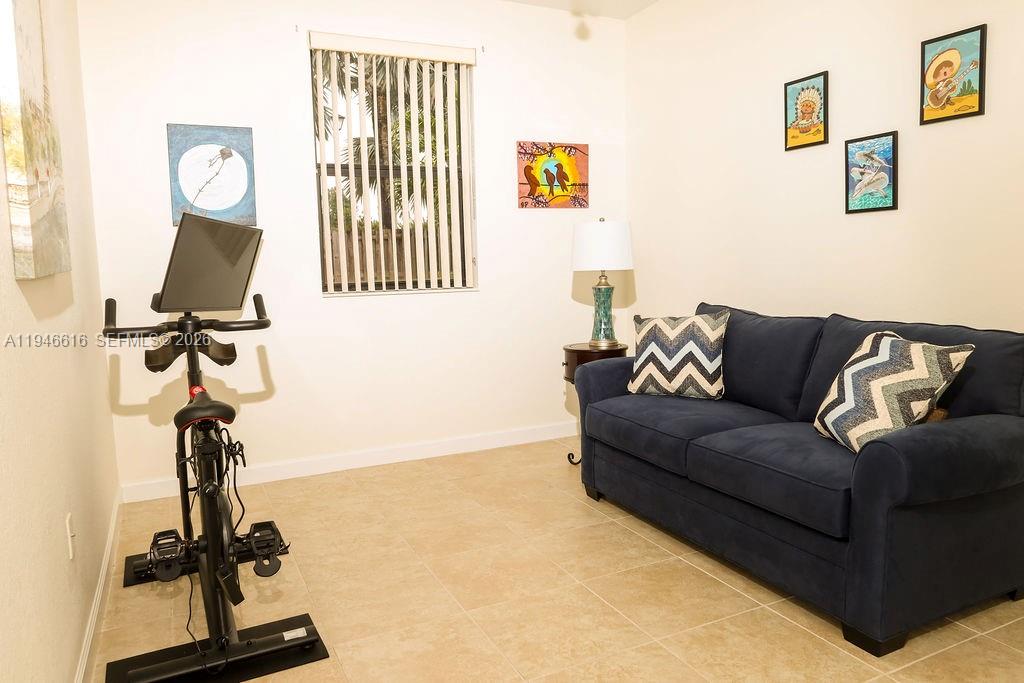 SILVER PALM EAST SEC TWO - Residential