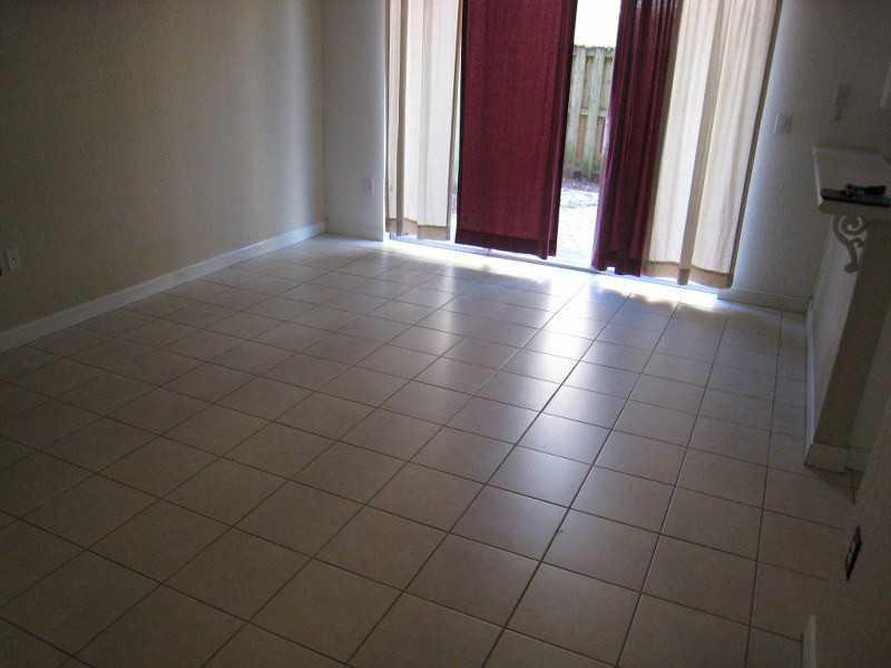 COURTS AT TUSCANY - Residential Lease
