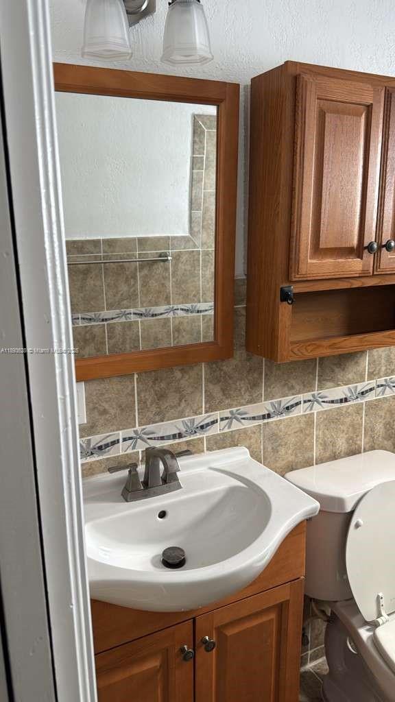 EAST SHENANDOAH - Residential Lease