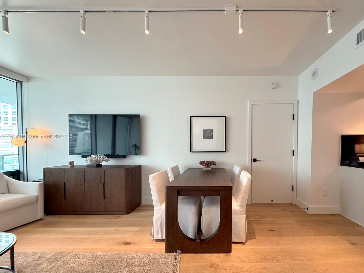 1331 Brickell Bay Dr 506