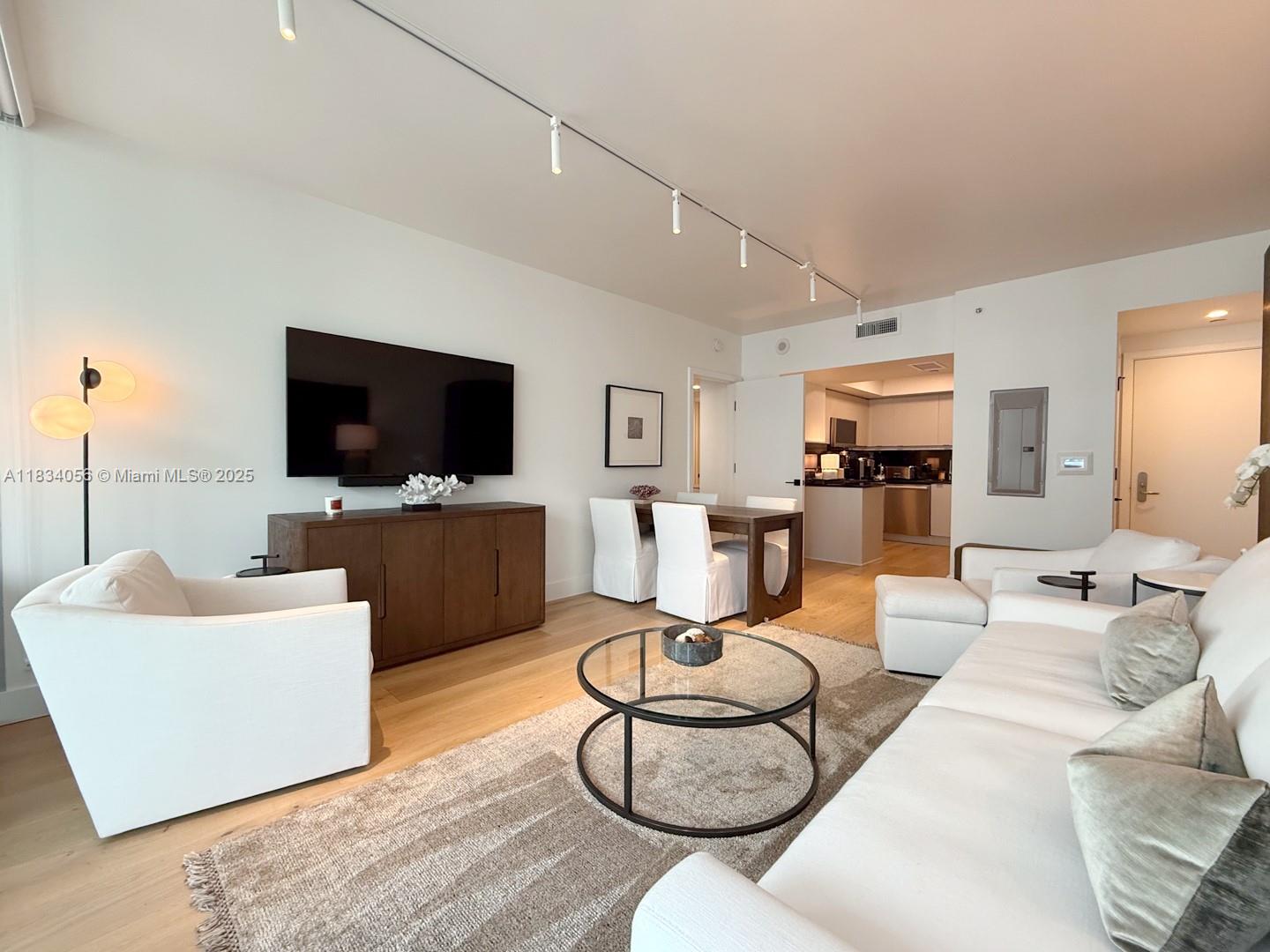 1331 Brickell Bay Dr 506