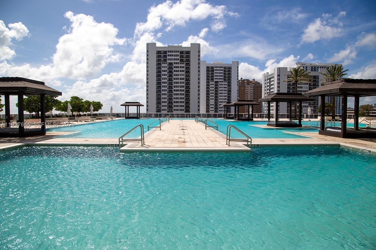 BEACH CLUB CONDO - Residential