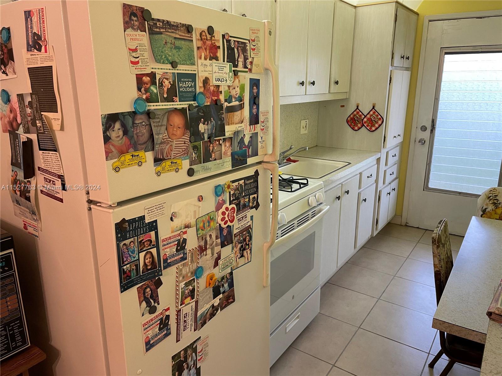 RO-MONT SOUTH CONDO E - Residential