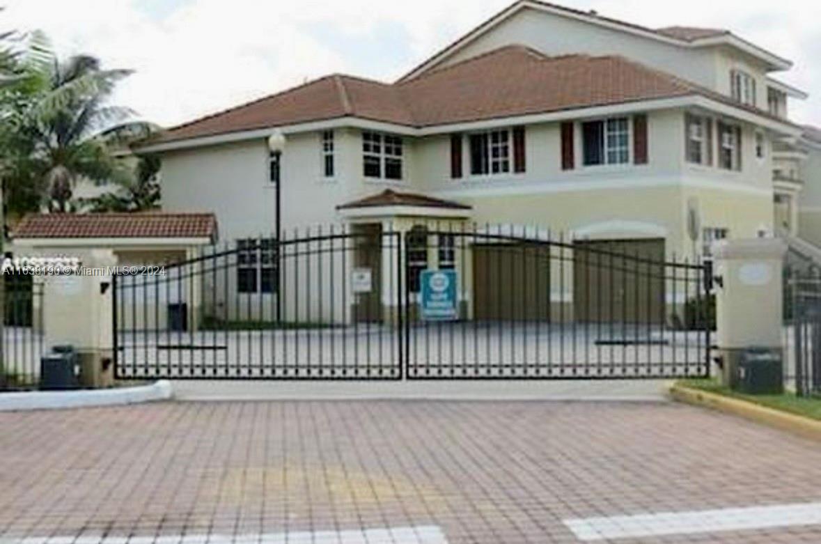 Rarely Available 2 BR/2 BA, ground floor one-level unit with attached garage. The Preserve is an exclusive boutique, gated, pet friendly, private townhouse community of 98 residences. Low monthly maintenance fee (includes internet). Conveniently located- walk to Publix, parks, shopping , and restaurants. Near beaches, malls, and highways, and airports. Hurry- this will sell fast!