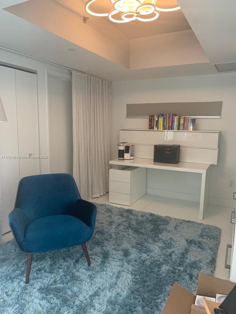 ICONBRICKELL CONDO NO 1 - Residential Lease