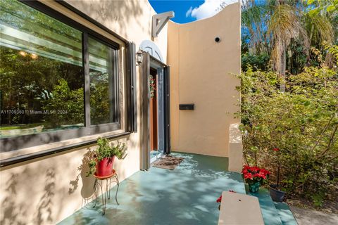 A home in Biscayne Park