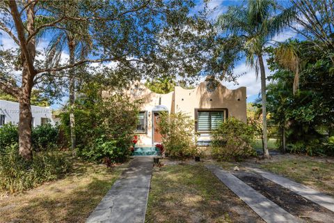 A home in Biscayne Park