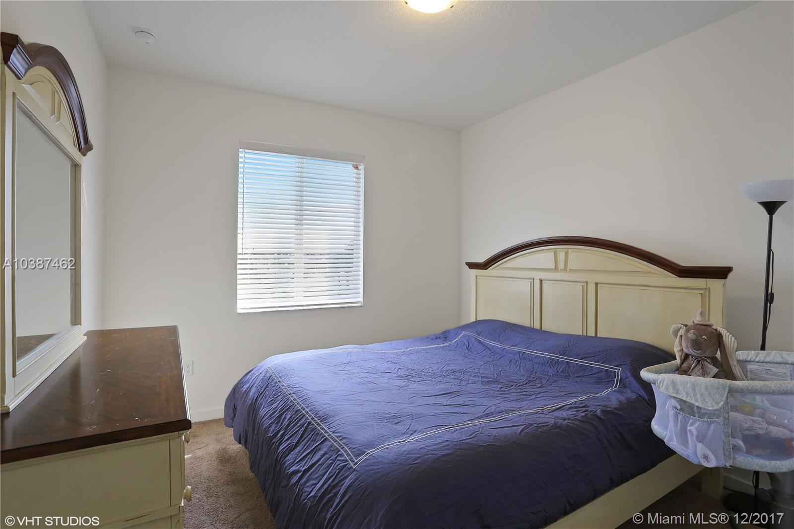 VENETIAN PARC WEST - Residential Lease