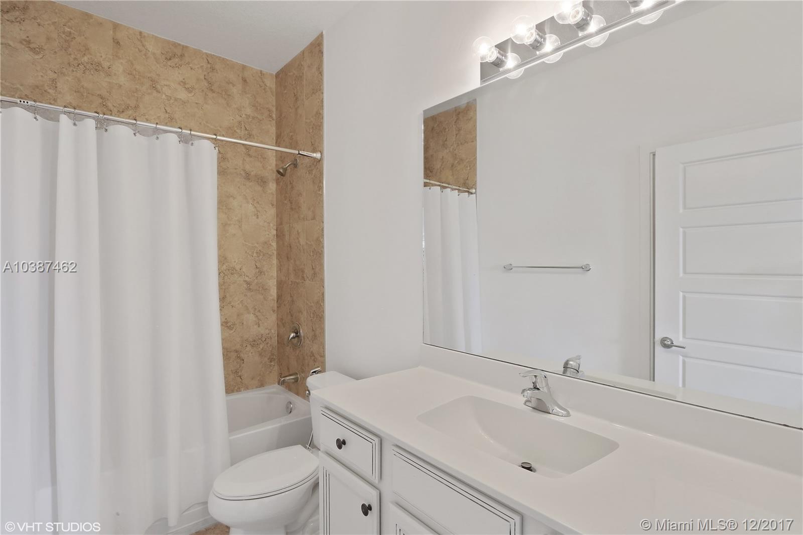 VENETIAN PARC WEST - Residential Lease