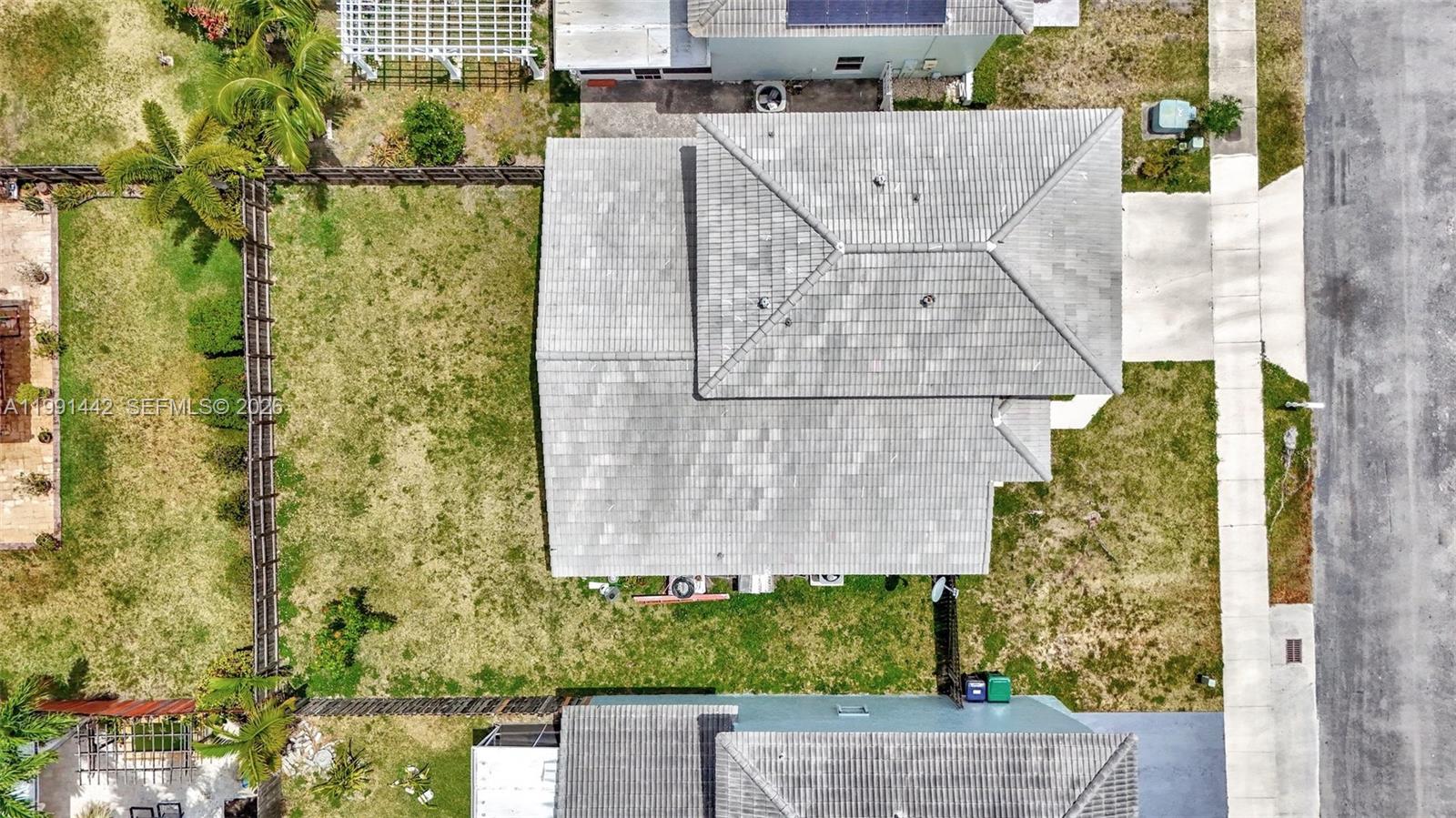 BISCAYNE POINT SOUTH - Residential