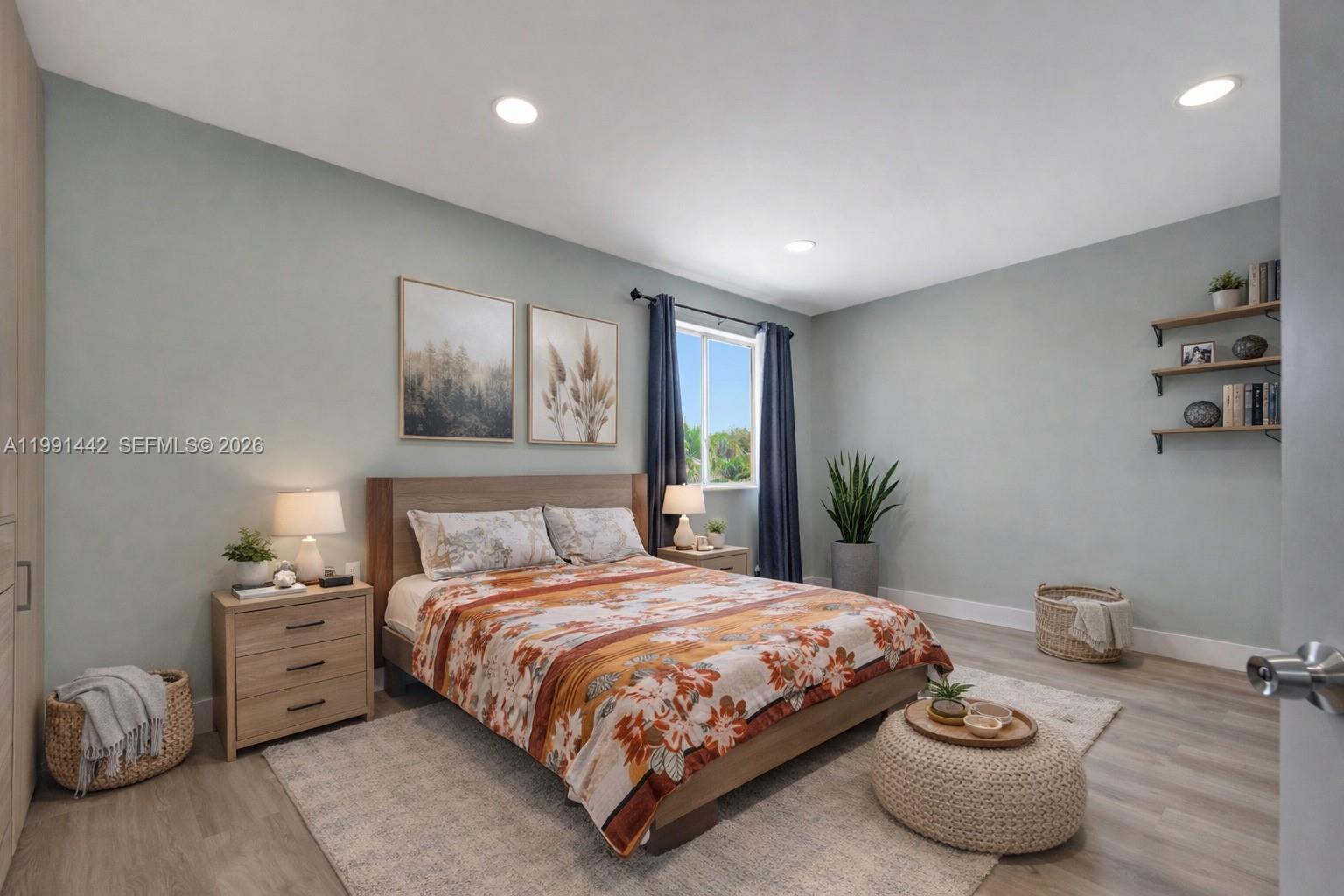 BISCAYNE POINT SOUTH - Residential