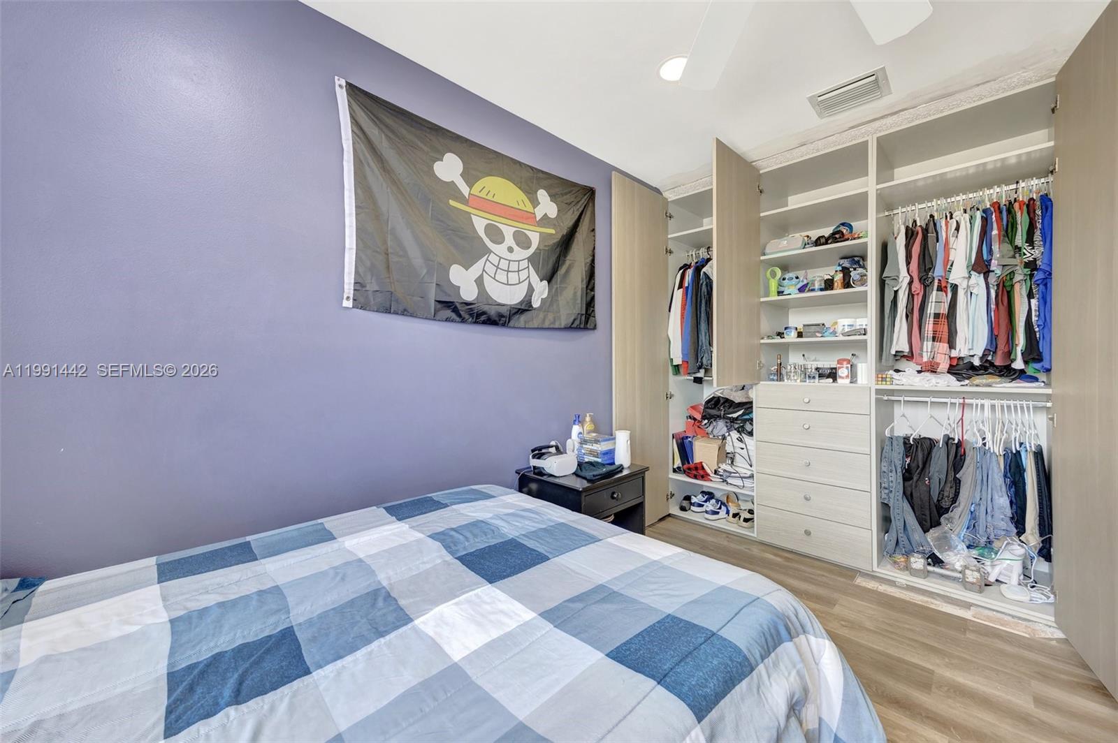 BISCAYNE POINT SOUTH - Residential