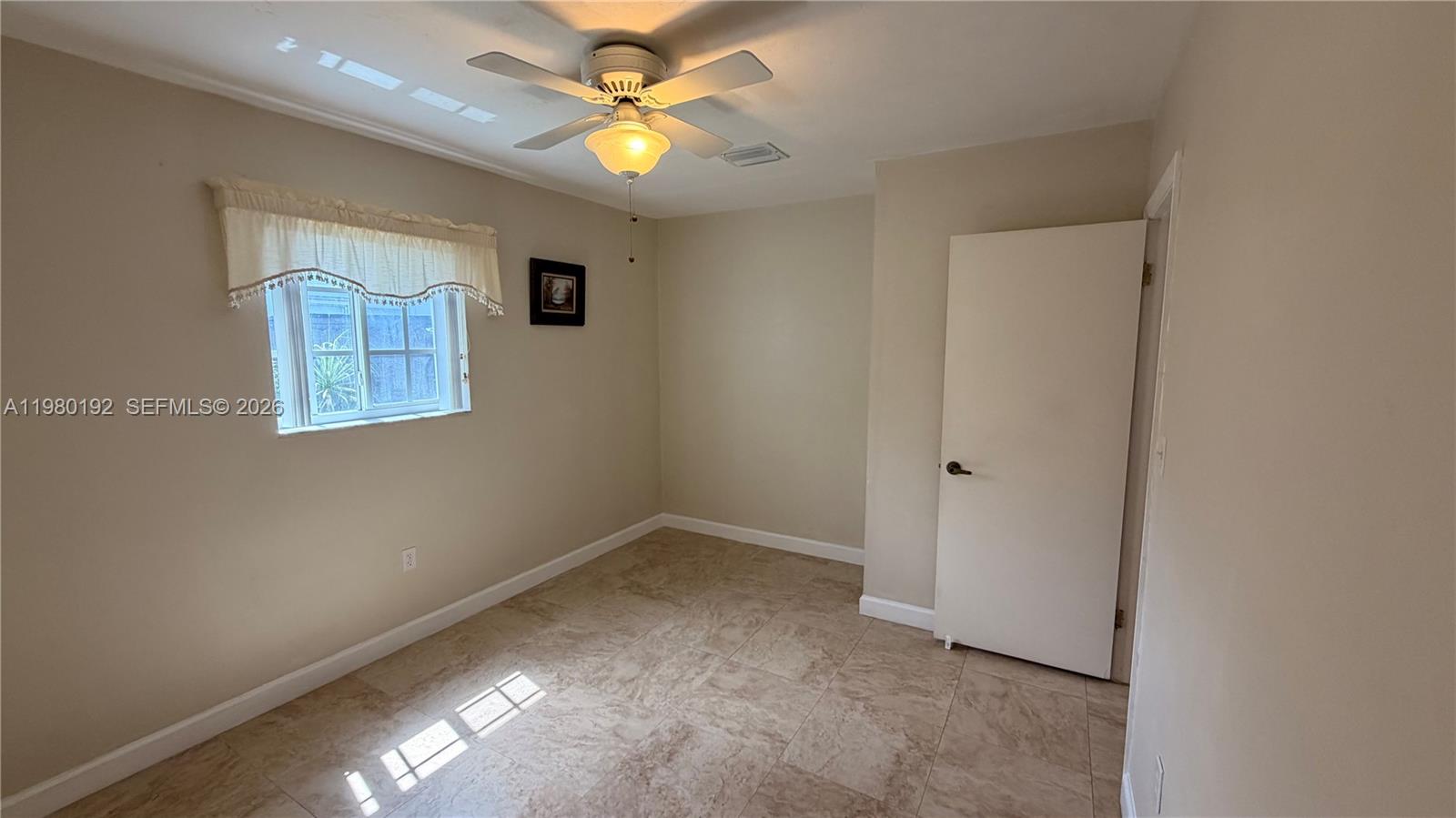 FAIRLAWN ESTS 1ST ADDN - Residential