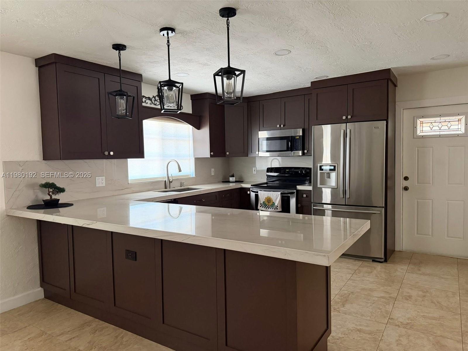 FAIRLAWN ESTS 1ST ADDN - Residential