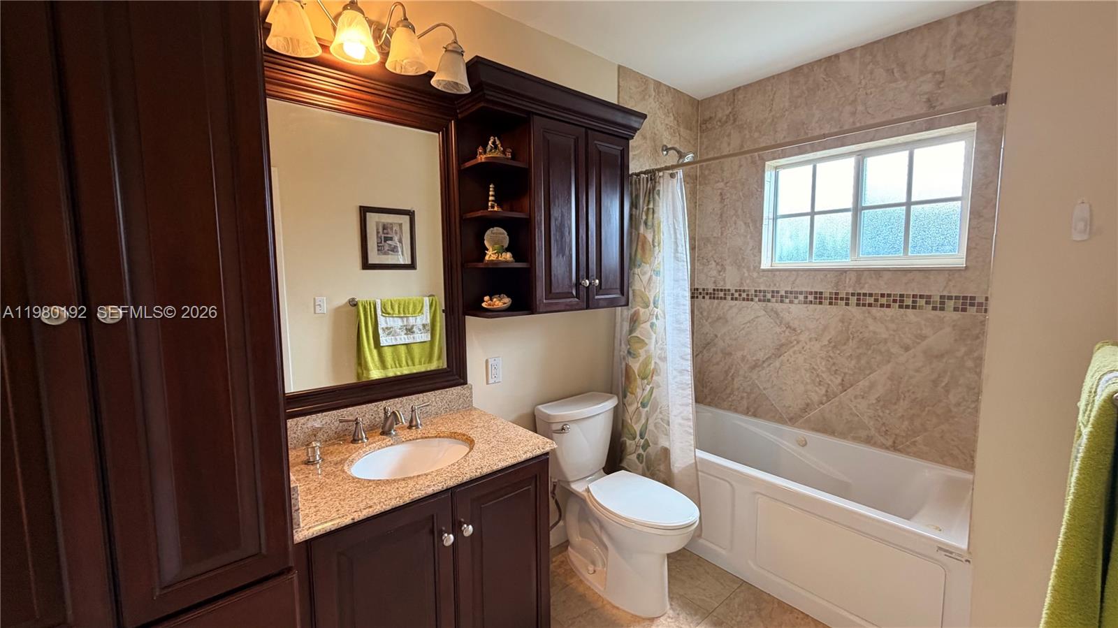 FAIRLAWN ESTS 1ST ADDN - Residential