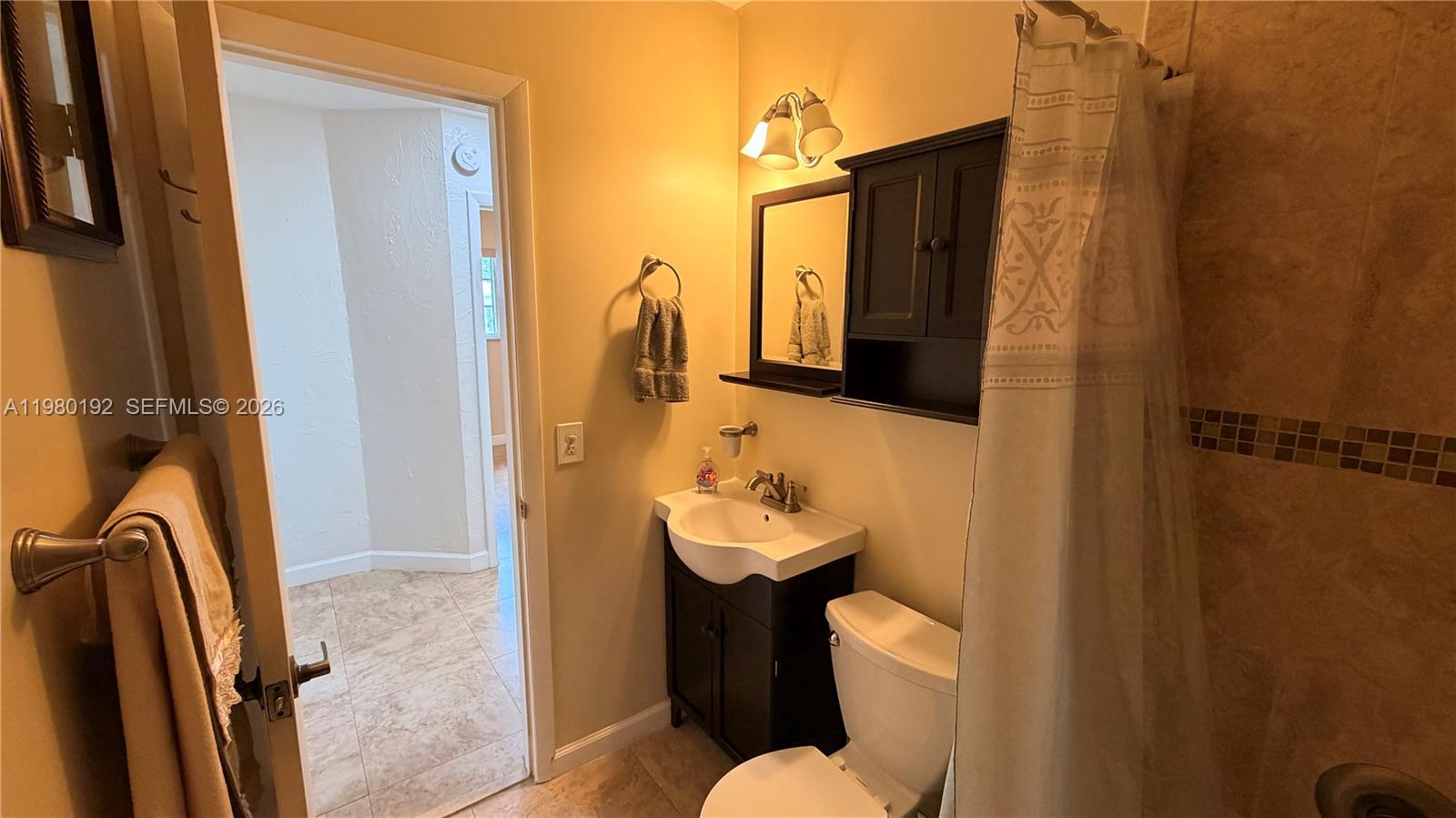 FAIRLAWN ESTS 1ST ADDN - Residential