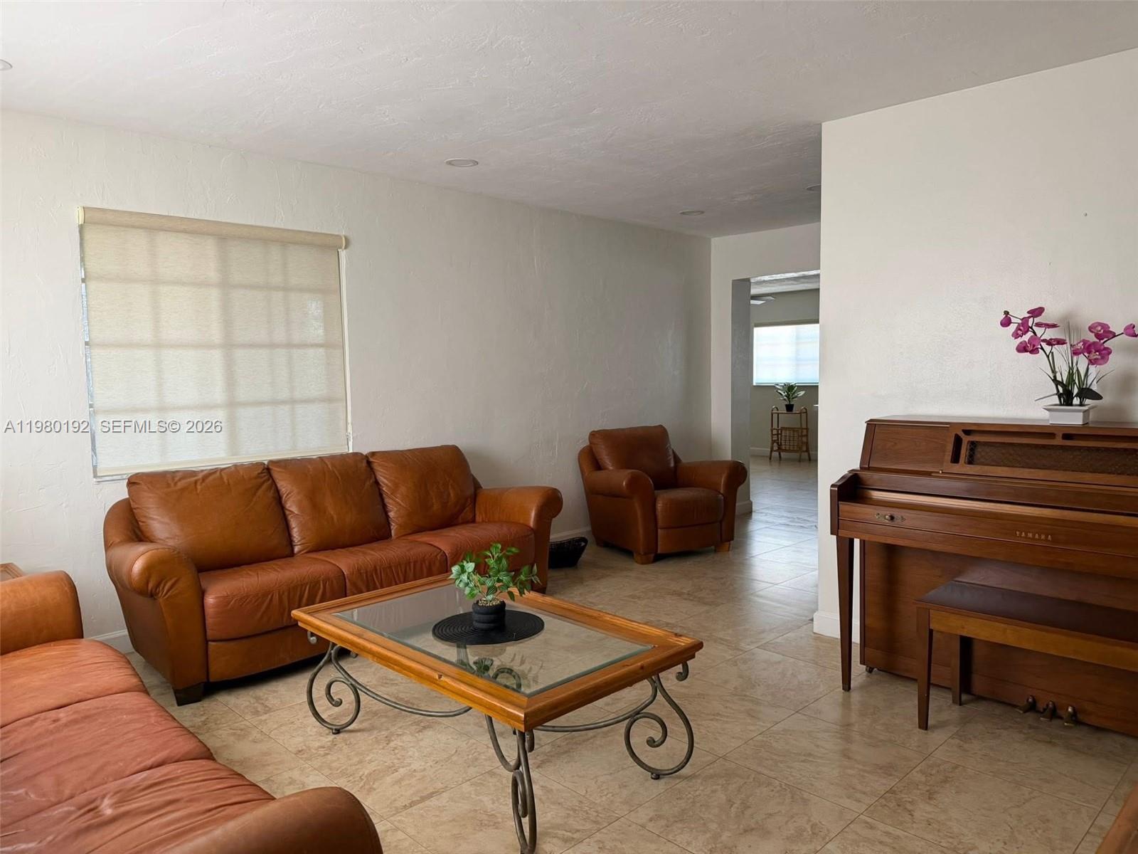 FAIRLAWN ESTS 1ST ADDN - Residential