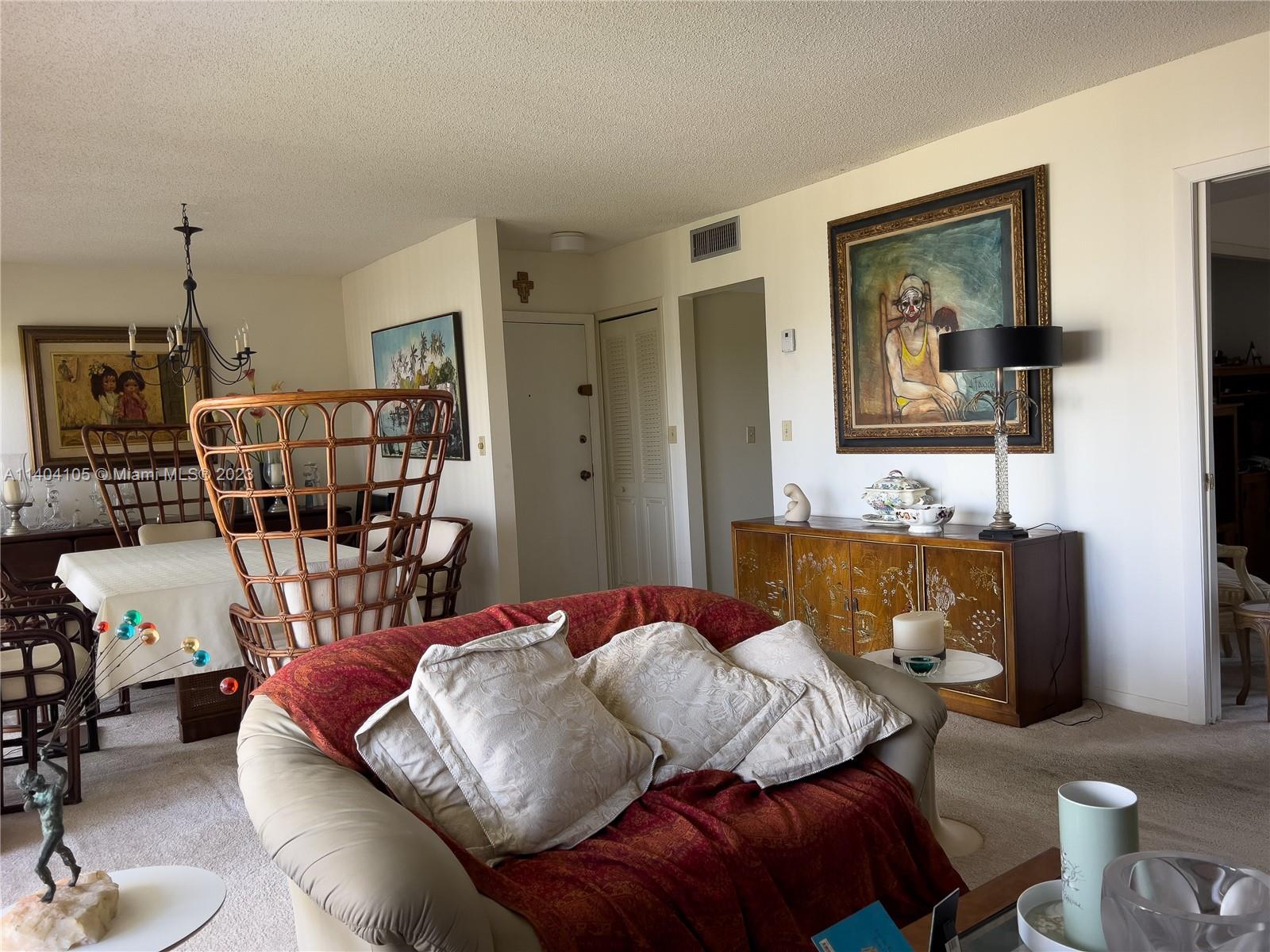 RACQUET CLUB OF KENDALE L - Residential